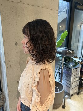 レジュアル(RESSUAL) ミディアムスパイラルパーマ　プードルパーマ