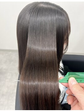 艶髪/縮毛矯正/髪質改善/ストレート
