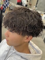 フィフス 渋谷(fifth)&nbsp;渋谷波巻きツイストスパイラルシャドウルーズパーマツーブロック