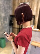カミトトノウ&nbsp;【池田】ブリーチなしで叶う艶ボルドー×ミニボブ