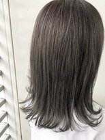 ジーナ 渋谷駅前(Zina)&nbsp;【Zina　渋谷】イメチェン毛先パーマ耳かけ×フォギーベージュ