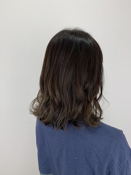 シエル 立川店(CIEL) 《CIEL由井》アディクシーカラー×切りっぱなしスタイル