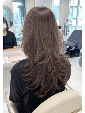 レミエ ダイカンヤマ(lemiie) ☆ロングウルフ☆レイヤーロング 可愛いレイヤーカット☆