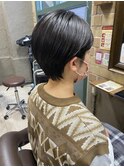 黒髪ベリーショート