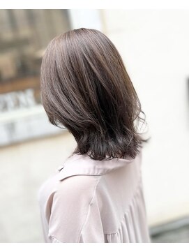 ジーシーエイト ヘアー(GC8 hair) ミディアムレイヤー