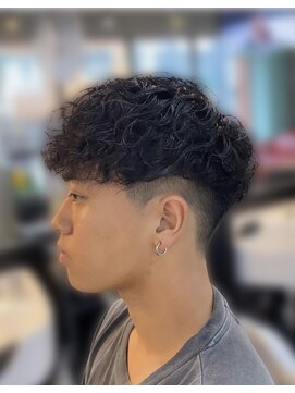 バーバーショップライズ 2nd(barber shop RAIzE) スペインカール