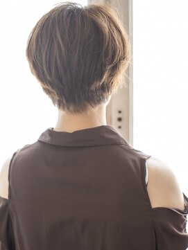 アラワラブルー(arrawarra blue) センター分けロングスタイル/20代/30代/40代/50代/倉敷/白楽町