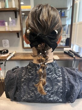 ラブリッシュ(LOVERICHE) ミディアムあみおろしスタイル 【延山styring】