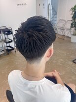 ウェアーズ(WARES)&nbsp;ツーブロック×直毛アップバング