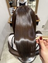 アース 三軒茶屋店(HAIR&MAKE EARTH)&nbsp;うるっと、大人っぽく見えるオリーブカラー【三軒茶屋】