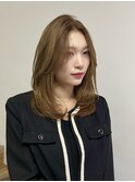 ミディアムレイヤー韓国ヘアヘーゼルベージュヘーゼルブラウン