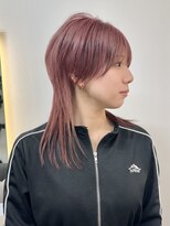 セルン(cerne)&nbsp;ウルフカットレイヤーカットミディアムウルフハッシュカット