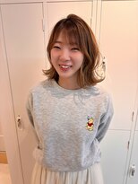 シダ(sida SAIIN)&nbsp;20代30代外ハネボブゆる巻き
