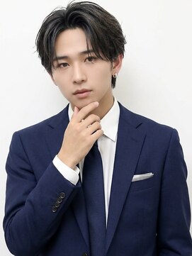 ヨシザワインク プレミアム 横浜 桜木町店(YOSHIZAWA Inc. PREMIUM) センターパートメンズショートメンズパーマバーバースタイル