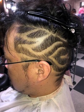 トリックストア(TRICK STORE) バリカンアート　トライバルデザインお任せ