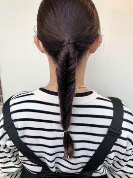 ヘアー アイス カンナ(HAIR ICI Canna) ダークパープルのインナーカラー!