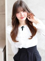 グランド(GRAND)&nbsp;ロングヘア30代40代ストレートレイヤー前髪なし表参道