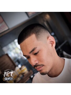 エーピーティートアウエスト(APT. TOR WEST) buzz