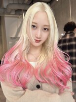 モニカ(MONIQA) 【ブロンド×ピンク】ブリーチデザインカラー