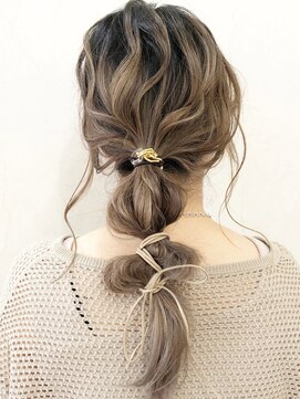 フロリタ(florita) 大人可愛い♯20代30代40代♯ロング♯アレンジ