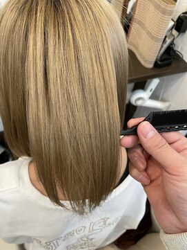 ヘアレスキューつや髪 武蔵浦和西口店 AQUAトリートメント