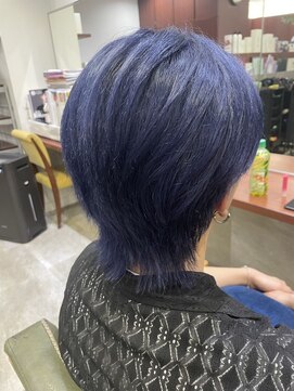ソル(sol) 全体ブリーチオンカラー　ウルフスタイル