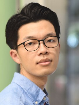 にもう ツーブロック 刈り上げ フェザーカール