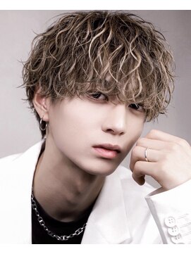 アストラ(ASTRA) MEN’S HAIR/波巻きツイストスパイラル/リバースセンターパート