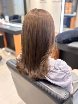 エミュ 伏見 国際センター(emu) ベージュカラー/透明感/まろやかカラー/髪質改善