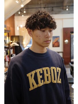 エディ(Edy) メンズ波巻きスパイラルパーママッシュ外国人風眉毛カット岡山