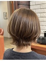 ヘアメイク フレンシア(hair make flencia)&nbsp;動きのある外ハネくびれボブ【171スタイル】