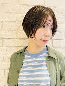 ドロップ(drop) レイヤー丸みショートボブ〔表参道/青山　drop〕