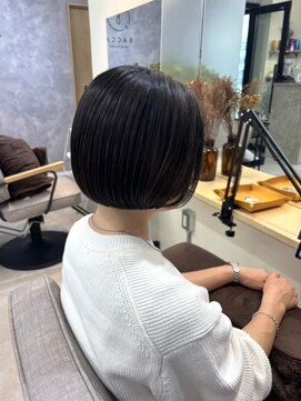バッカ 横浜桜木町店(BACCA) 上品にまとまる艶ボブ