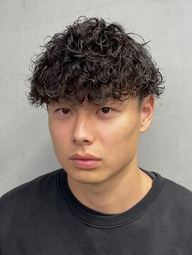 フィフス トウキョウ (fifth TOKYO) セット簡単な波巻きツイストスパイラルマッシュパーマ強め