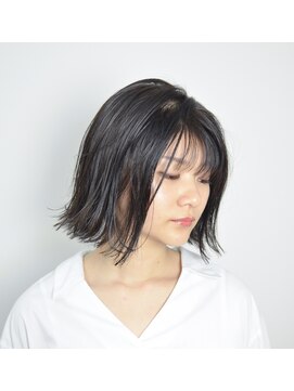 アッカ(acca) 外ハネクールボブ＠iNOAアッシュ