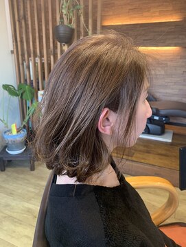 ヘア アトリエ マム(hair atelier mum) 外ハネボブ