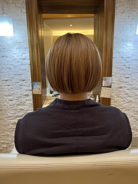 ヴィサージュプラス(VISAGE plus) ミニボブ(ミルクティーベージュ)