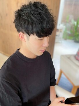 トップヘアー ミカワアンジョウ 安城(TOPHAIR MIKAWA ANJO) ツーブロック束感スタイル/前髪パーマ/アッシュブラック