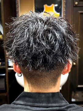 ヒロギンザバーバーショップ 大宮店(HIRO GINZA BARBER SHOP) 波折りパーマ　ツイストスパイラル　大宮　埼玉