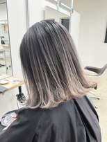 ファンド 千葉(fand)&nbsp;白髪ぼかしバレイヤージュ/ブリーチレイヤーカット