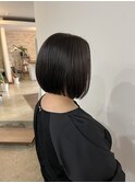 前下がりボブ