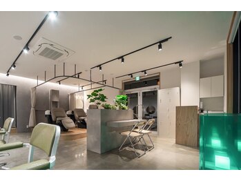 ソレス(so.lace)の写真/少人数制の広々空間×マンツーマン施術で、周りを気にせずゆったりとした時間を♪