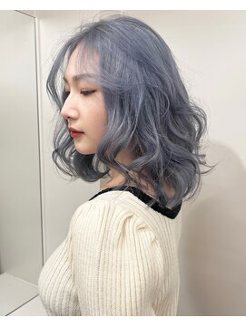 ベレーザ 渋谷(BELEZA) 11043艶髪ネイビーブルーブルーシルバー波巻き姫カットレイヤー
