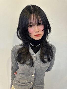 アリートウキョウ(ALLY TOKYO) シャギー黒髪ロングウルフカットロングレイヤーカット外ハネ