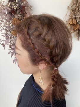 パレンテ(Parente) ツイン三つ編み