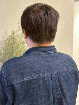 美々百花 ザスパ(美々百花 theSPA) メンズショート ダークブラウン 20代30代 ヘッドスパ 髪質改善