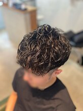 アマート(AMAT) 波打ちシャドウパーマ