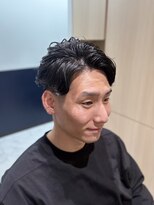 リバティシェアバーバー 銀座(LIBERTY SHARE BARBER)&nbsp;ツーブロック×フェザーパーマ