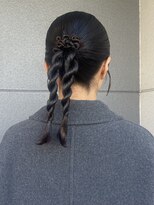 ヘアーアイストゥーレ(HAIR ICI TRE)&nbsp;タイトアレンジ艶アレンジねじねじアレンジ担当マエダミヨウ