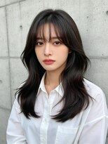 エイチ ウルフカット 大阪梅田(811)&nbsp;バタフライカット韓国風前髮くびれショートくるみちゃんヘア50代
